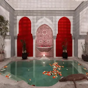 Loudaya & Guest house